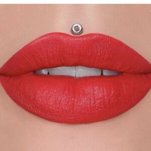 JEFFREE STAR NEWBOX CHERRY SODA 
Bold Red Lipstick Satin Finish
